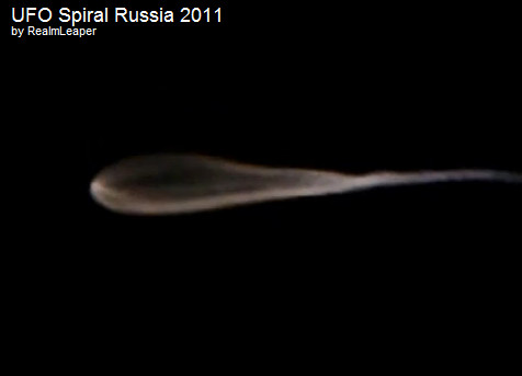 spiral-comet-seen-above-white-sea-in-ussia