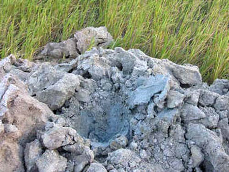 Mud eruption in Ninh Thuan is defined as volcano mud
