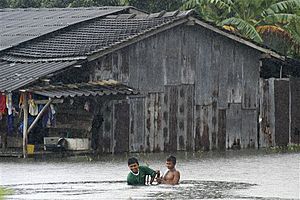 Thailand’s Flood Waters Threaten Bangkok