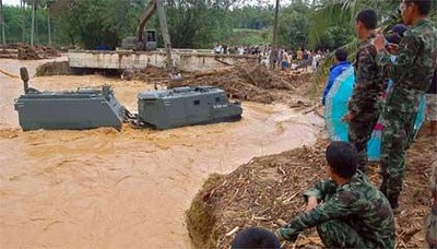 Thailand Flooding Impacts Nearly One Million