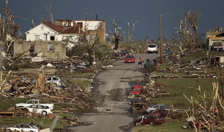 1 500 missing after Joplin, Missouri tornado