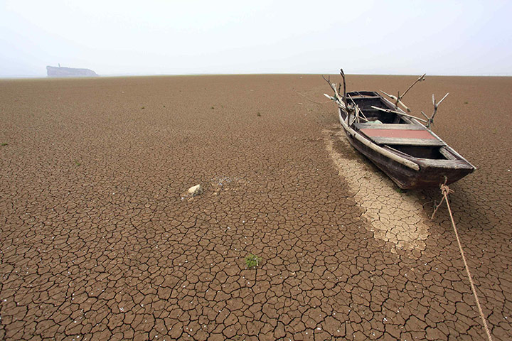 severe-drought-hits-china-1300-lakes-dead-shortages-affect-4-4-million-people-and-3-2-mil