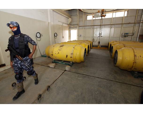 Baghdad chlorine gas leak cause panic, about 800 people hospitalized