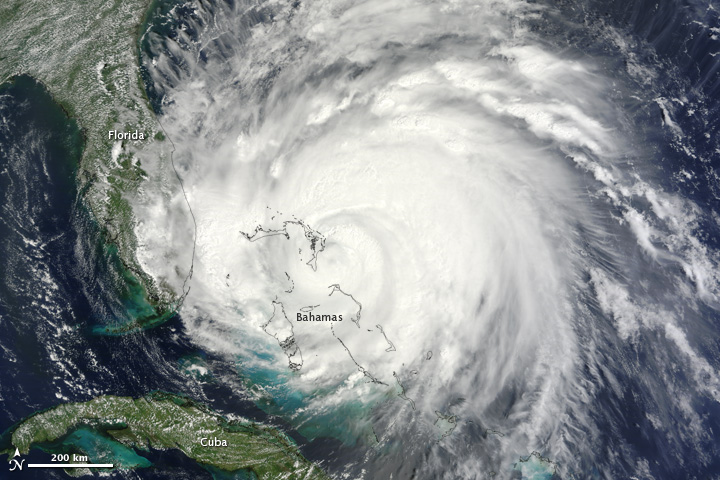 Hurricane Irene targets East Cost as it gains power