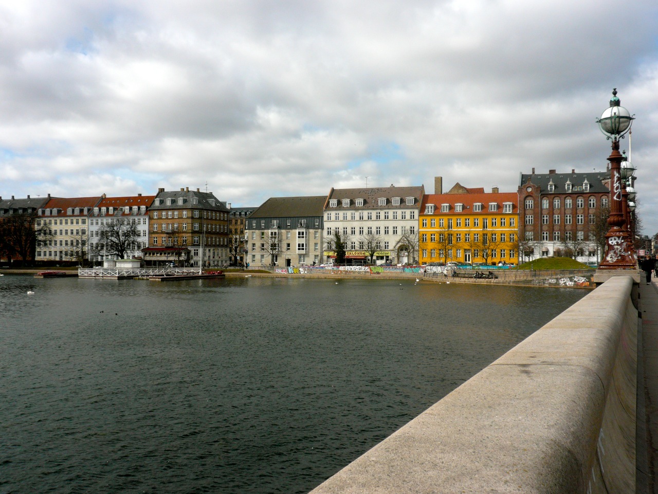 Tap water warning in Copenhagen after E.coli found