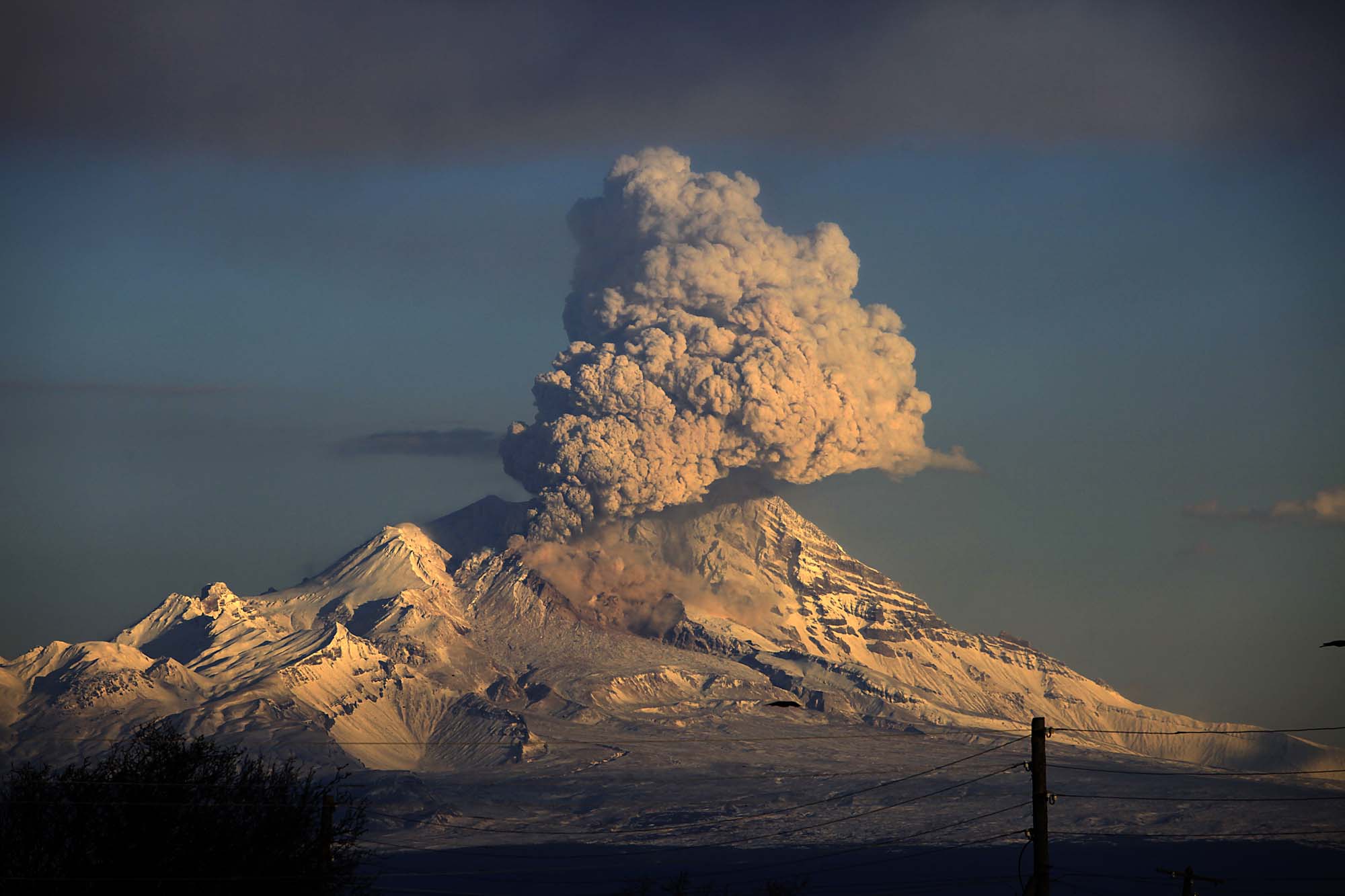 Kizimen volcano generates more than 900 seismic tremors in last 24 hours