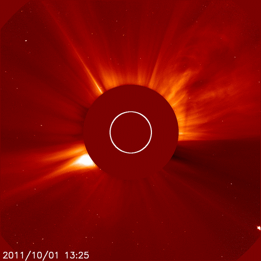 Comet and Coronal mass ejection