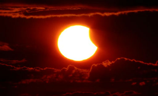 Antarctic solar eclipse on November 25, 2011
