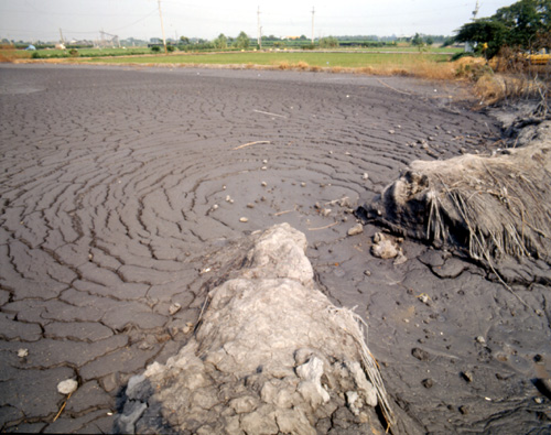 Wandan mud volcano erupted in Taiwan