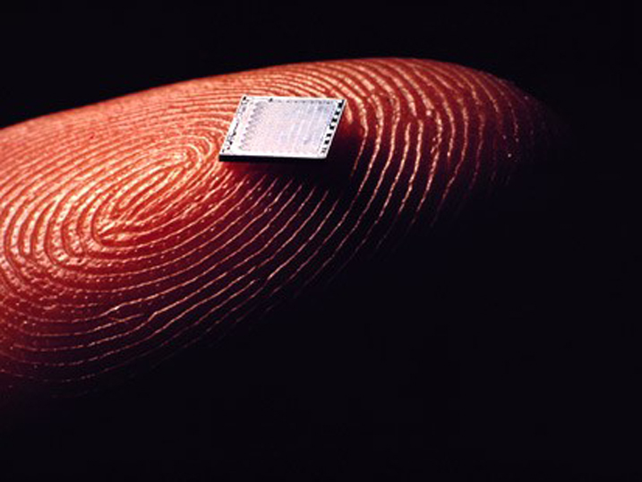edible-drug-tracking-microchips-to-be-unveiled-in-uk-by-years-end