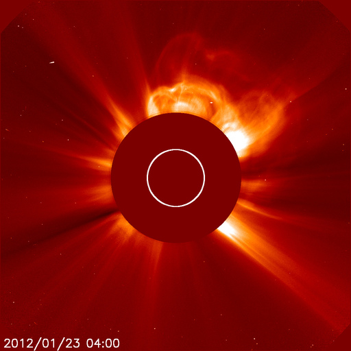 A strong solar flare reaching M8.7 took place at 03:59 UTC Monday morning