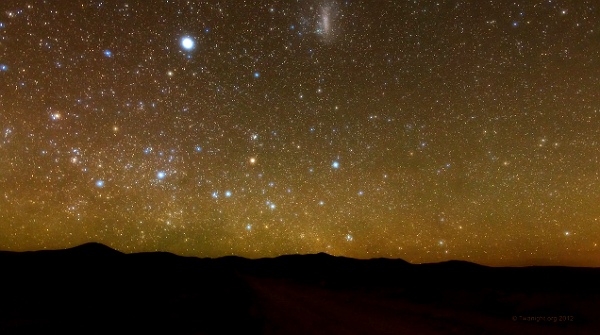 “Atacama Starry Nights” timelapse video by Babak Tafreshi
