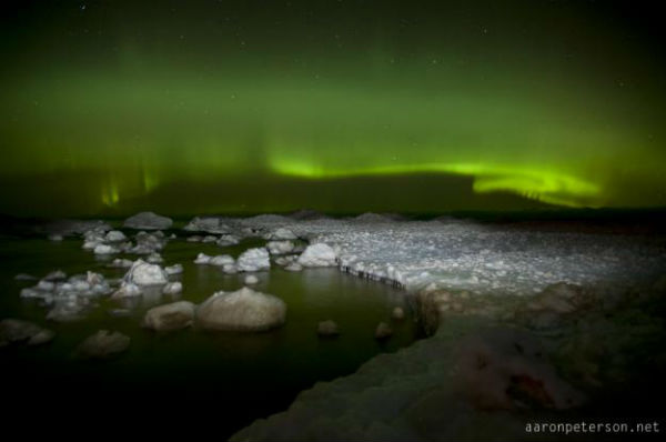 short-geomagnetic-storming-and-widespread-auroras-above-upper-north-america