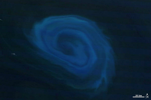 Eddies – huge masses of water spinning in a whirlpool pattern