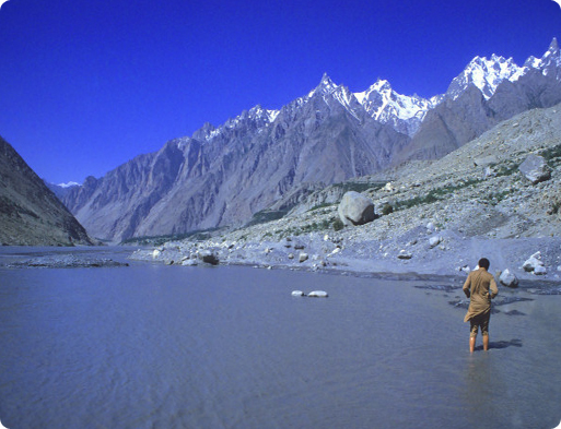 Frozen glaciers – prolonged cold wave in Pakistan caused fear of upcoming water shortage