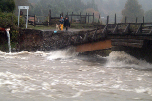 Extreme south of Chile on red alert due to flash floods