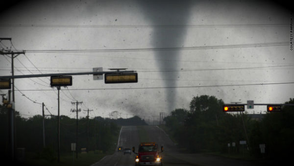 dozen-tornadoes-tear-through-dallas-fort-worth-area-us
