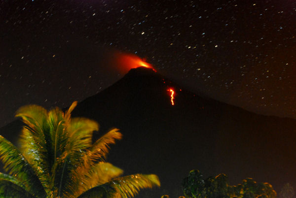 active-volcanoes-in-the-world-may-9-may-15-2012
