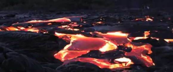 lava-surges-with-increased-pressure-from-kilauea-hawaii