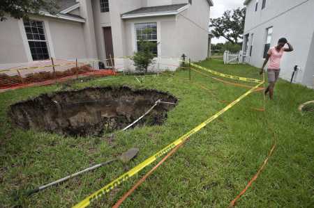 tropical-storm-debby-opened-new-sinkholes-florida