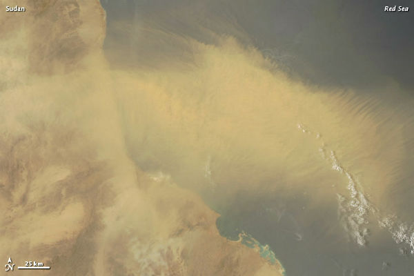 dust-blows-over-red-sea-and-gulf-of-aden