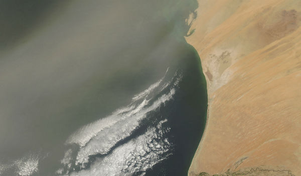 dust-storm-west-africa