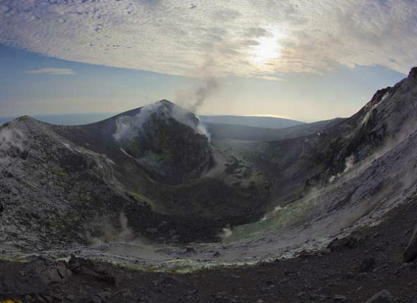 new-hydrothermal-vents-anak-krakatau-volcano