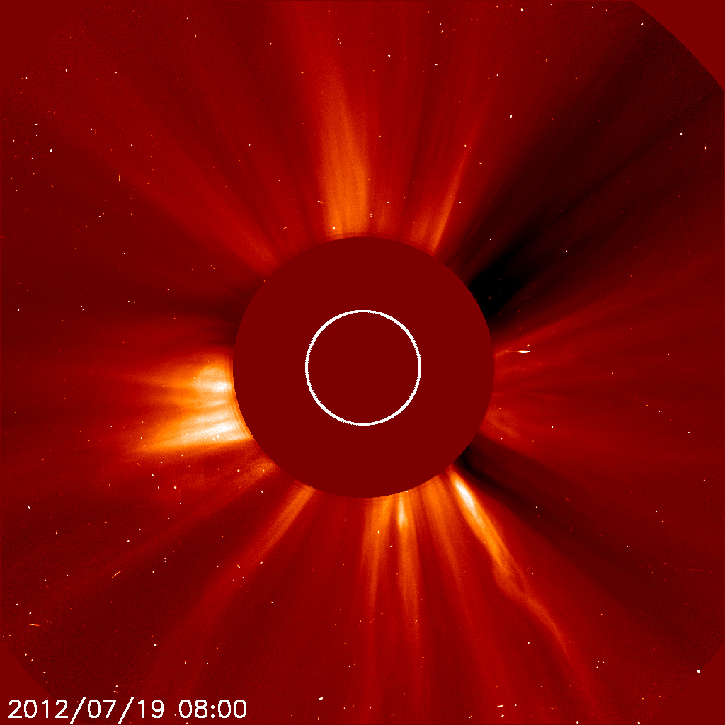region-1520-sends-another-m-class-solar-flare-m7-7-not-earth-directed
