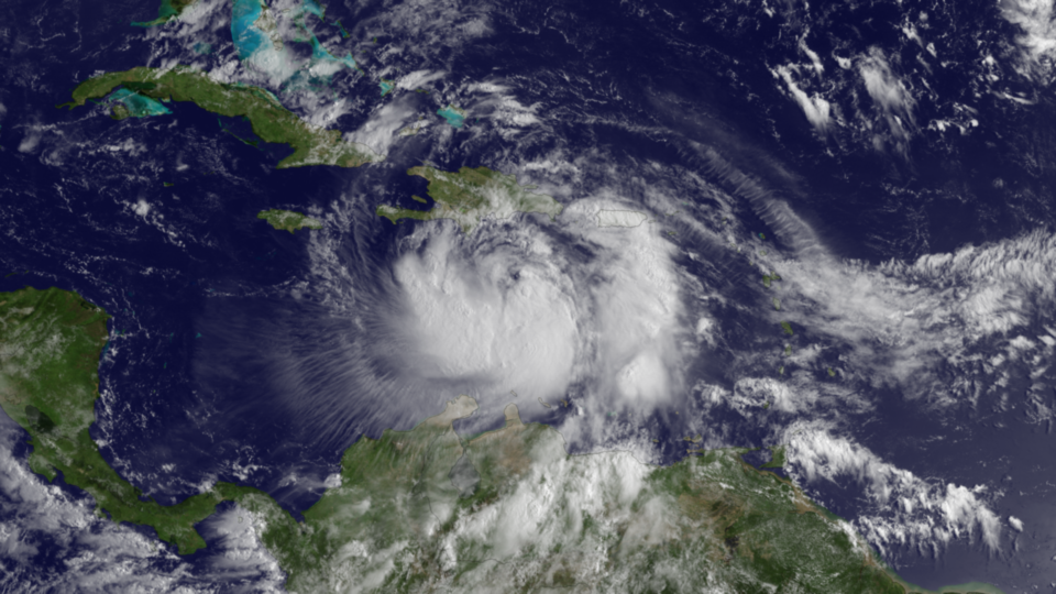 Isaac reached Cuba, expected to become strong hurricane tomorrow