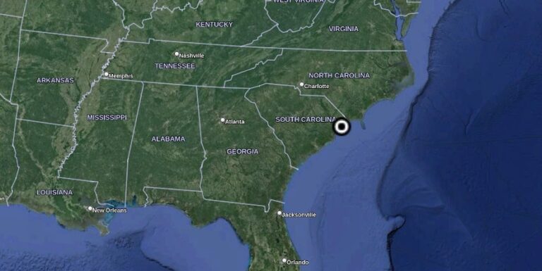 Massive fish kill in Myrtle Beach in South Carolina and Galveston Bay in Texas
