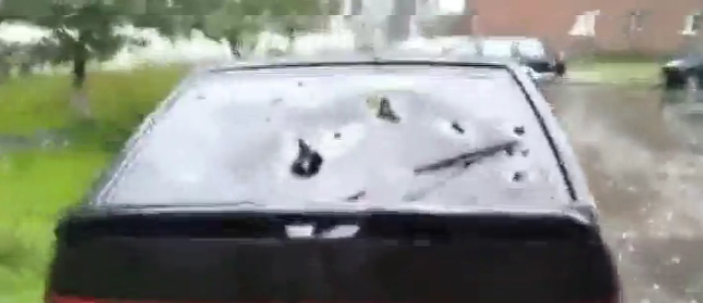 Sharp drop of temperature caused damaging hailstones about 7 cm in diameter, Russia