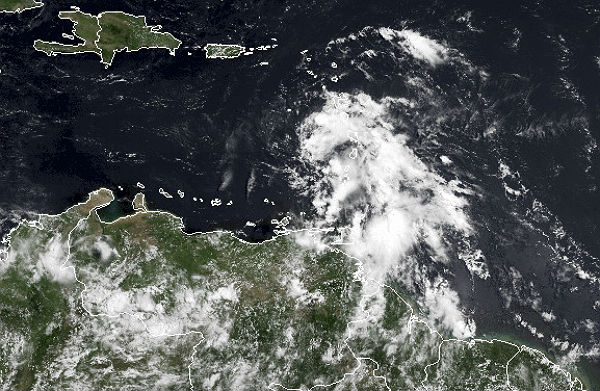 tropical-storm-ernesto-on-the-path-for-the-caribbean