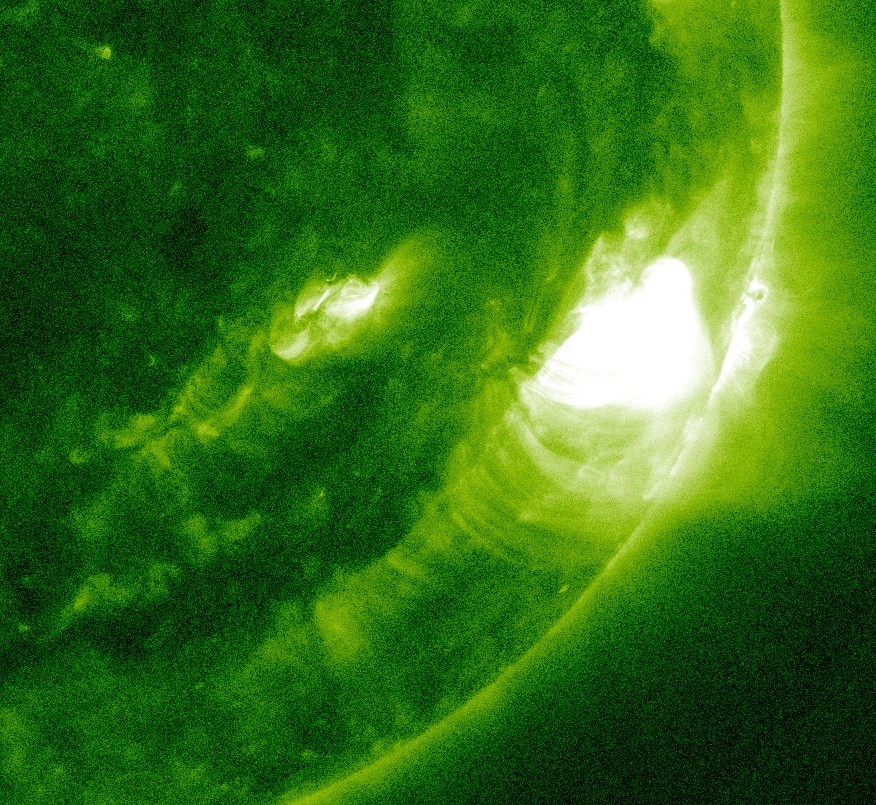 Sunspot 1564 unleashed another solar flare reaching M1.2