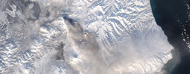Kamchatkan Kizimen volcano eruption captured by MODIS
