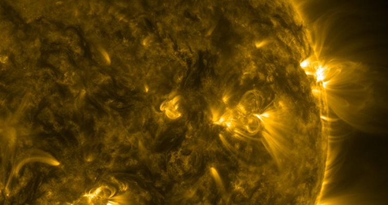 Moderate solar flare reaching M1.6 erupted from Region 1618