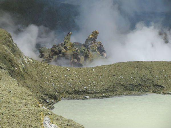 Another New Zealand volcano showing signs of increased activity, White Island