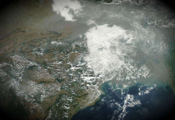 Smoke continues to plague India and Bangladesh