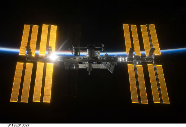 International Space Station maneuvers to record the complete rotation of Sun