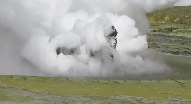 New Zealand: Vigorous hydrothermal activity at White Island, Tongariro in heightened state of unrest