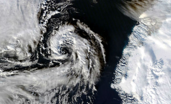 Powerful Arctic storm ‘bombing out’ in North Atlantic
