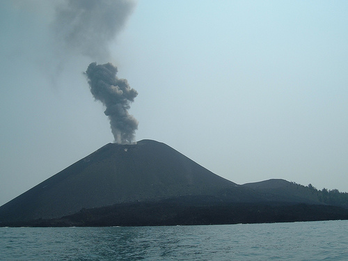 active-volcanoes-in-the-world-february-13-february-19-2013