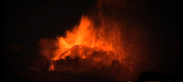 Mt. Etna is waking up – new eruption produced lava fountains and lava flows