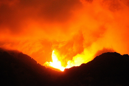 active-volcanoes-in-the-world-march-6-march-12-2013