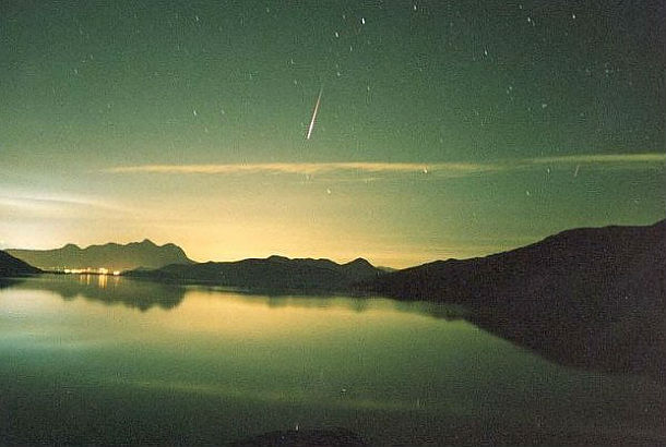 Don't miss the Arietids – daylight meteor shower!