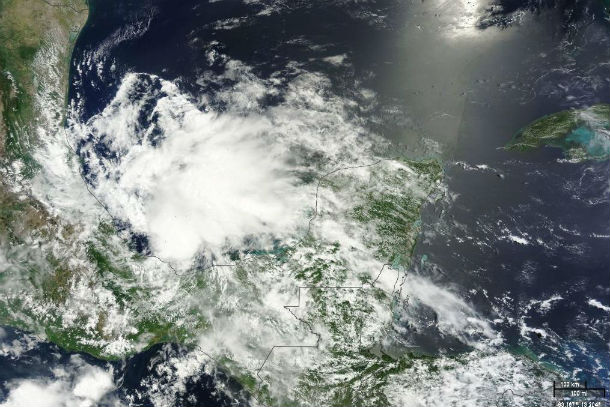 Tropical Storm Barry about to make landfall in Veracruz, Mexico