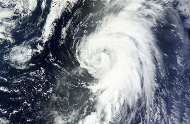 Tropical Storm Yagi (Dante) aims Japan
