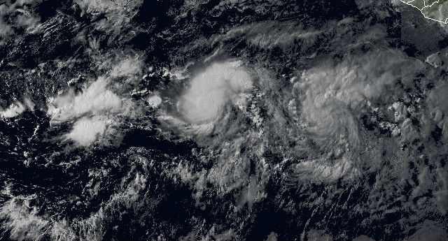 Two new tropical cyclones developing in Eastern Pacific