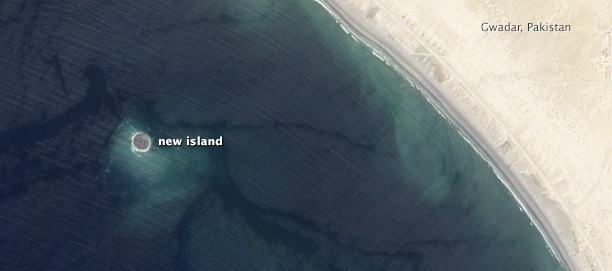 Satellite image of new island created by M 7.7 earthquake in Pakistan