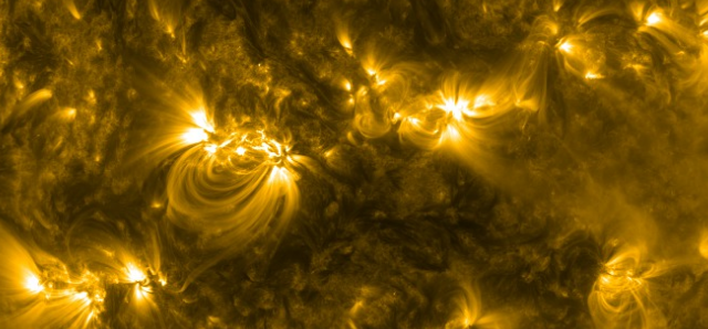 Moderate M1.0 solar flare erupted from Region 1875