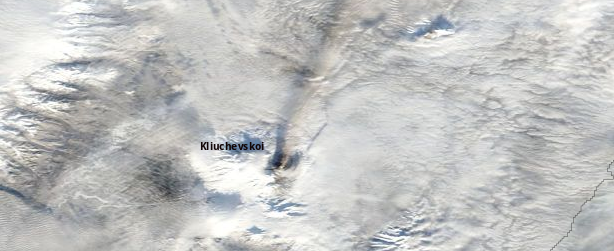 Eruption of Klyuchevskoy sends plume of ash 4 km into air